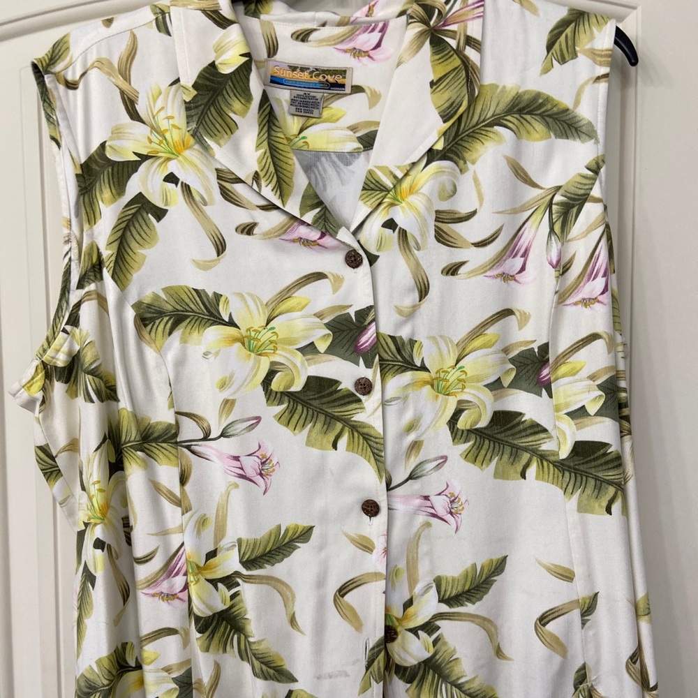 Sleeveless top